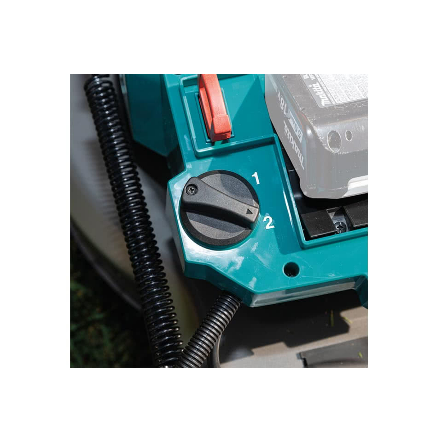Makita DLM465Z (2X18V) Li-Ion Accu Grasmaaier Body - 46cm - 60L - 1800 M² thumbnail 4