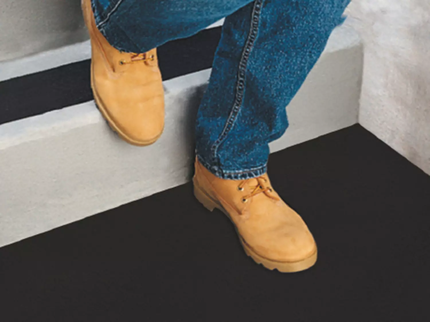 Rust-Oleum Anti-slip Vloercoating - Verkeersgeel - 5L thumbnail 2