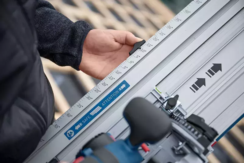 Bosch FSN 440 X Afkortgeleiderail - Detailed view of the product