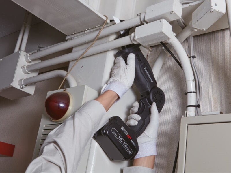 Panasonic EY47A1XT 18V Li-Ion Accu Reciprozaag Body Incl. Reciprozaagblad In Systainer - Detailed view of the product