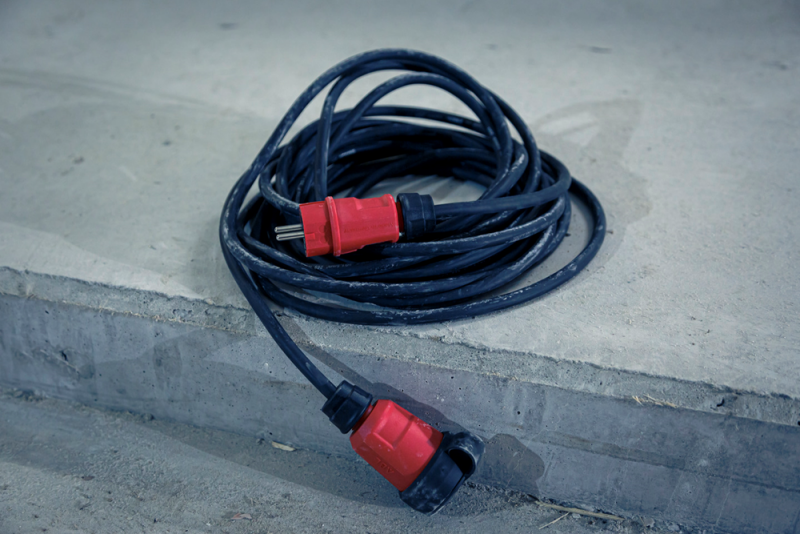 Brennenstuhl Professional VN 1110 Verlengsnoer H07RN-F 3G1,5 - IP44 - 10m - Zwart - Detailed view of the product