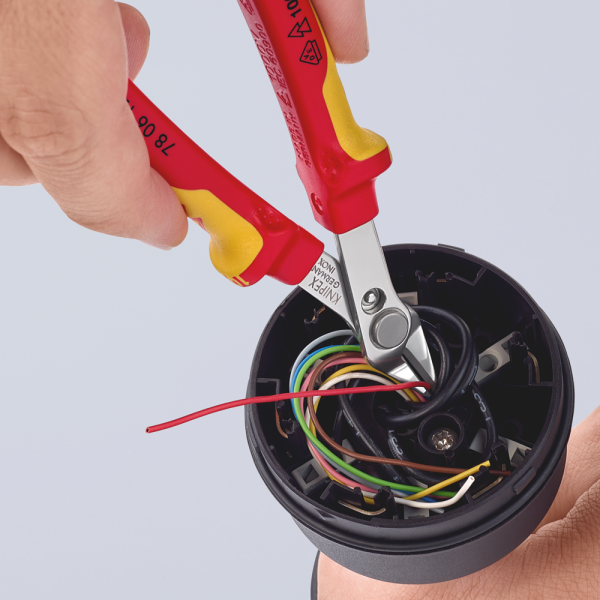 Knipex 78 06 125 Electronic Super Knips VDE Zijkniptang - 125mm - Detailed view of the product