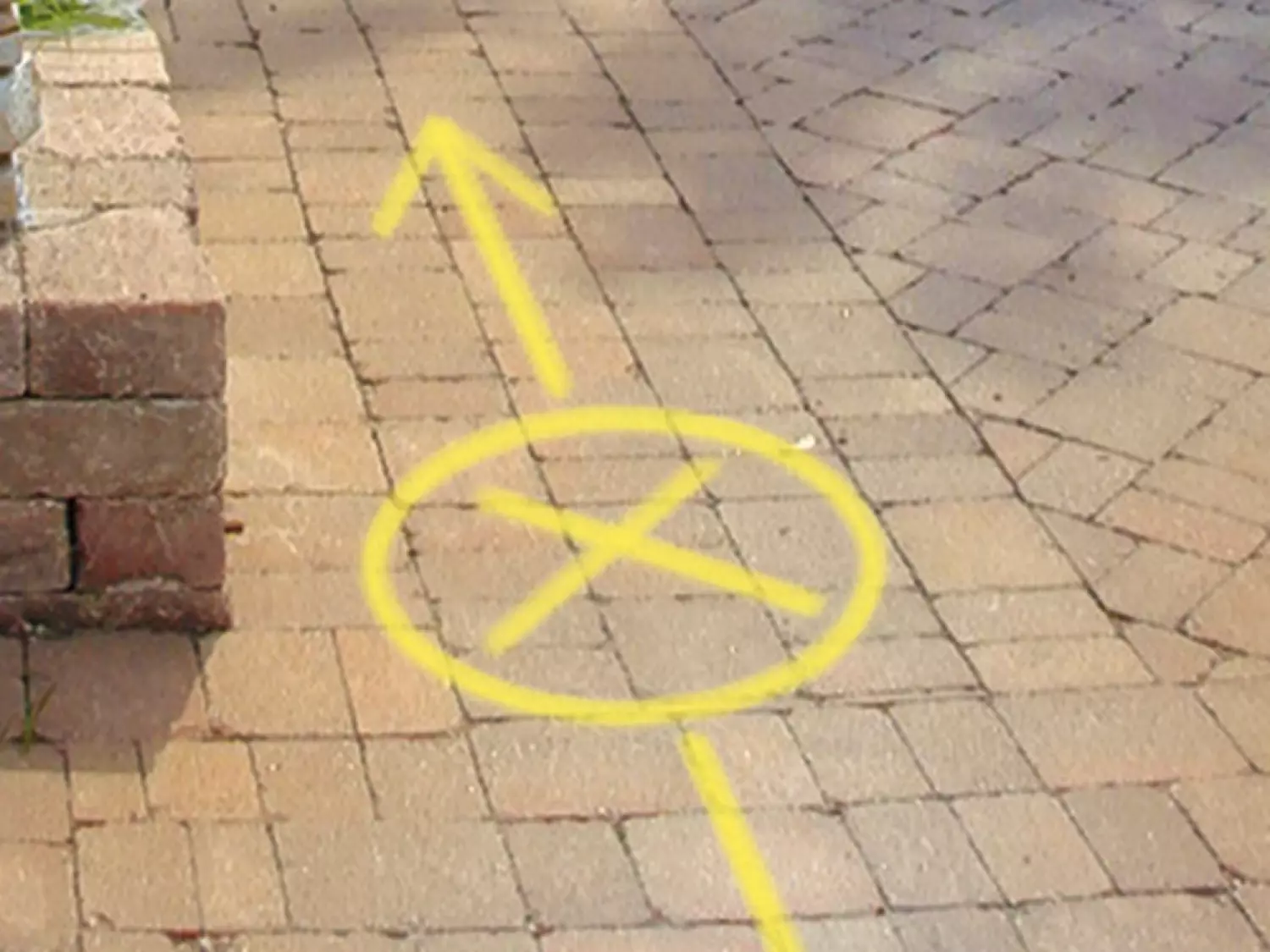 Rust-Oleum Hard Hat Markeerverf Spuitbus - Oranje - 0,5L thumbnail 2