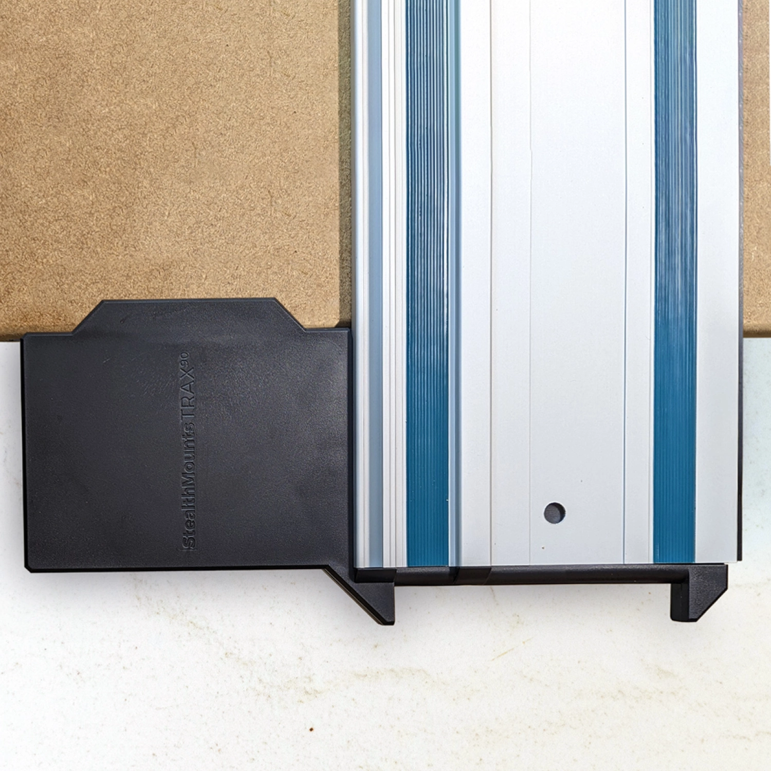 StealthMounts TSS-L-MK-1 XL Baanzaagvierkant Voor Makita Geleiderails - 90 Graden thumbnail 2