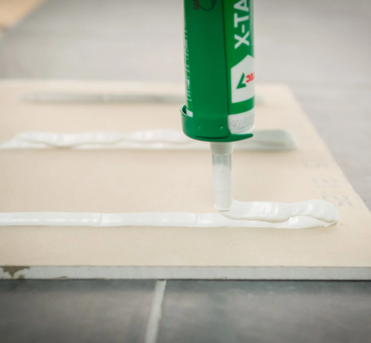 TEC7 X-Tack Montagekit - Zwart - Koker - 290ml (12st) thumbnail 4