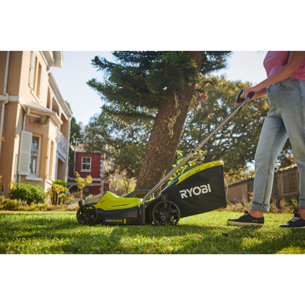Ryobi RLM18X33B40 18V Li-Ion Accu Grasmaaier Set (1x 4.0Ah Accu) - 33cm - Detailed view of the product