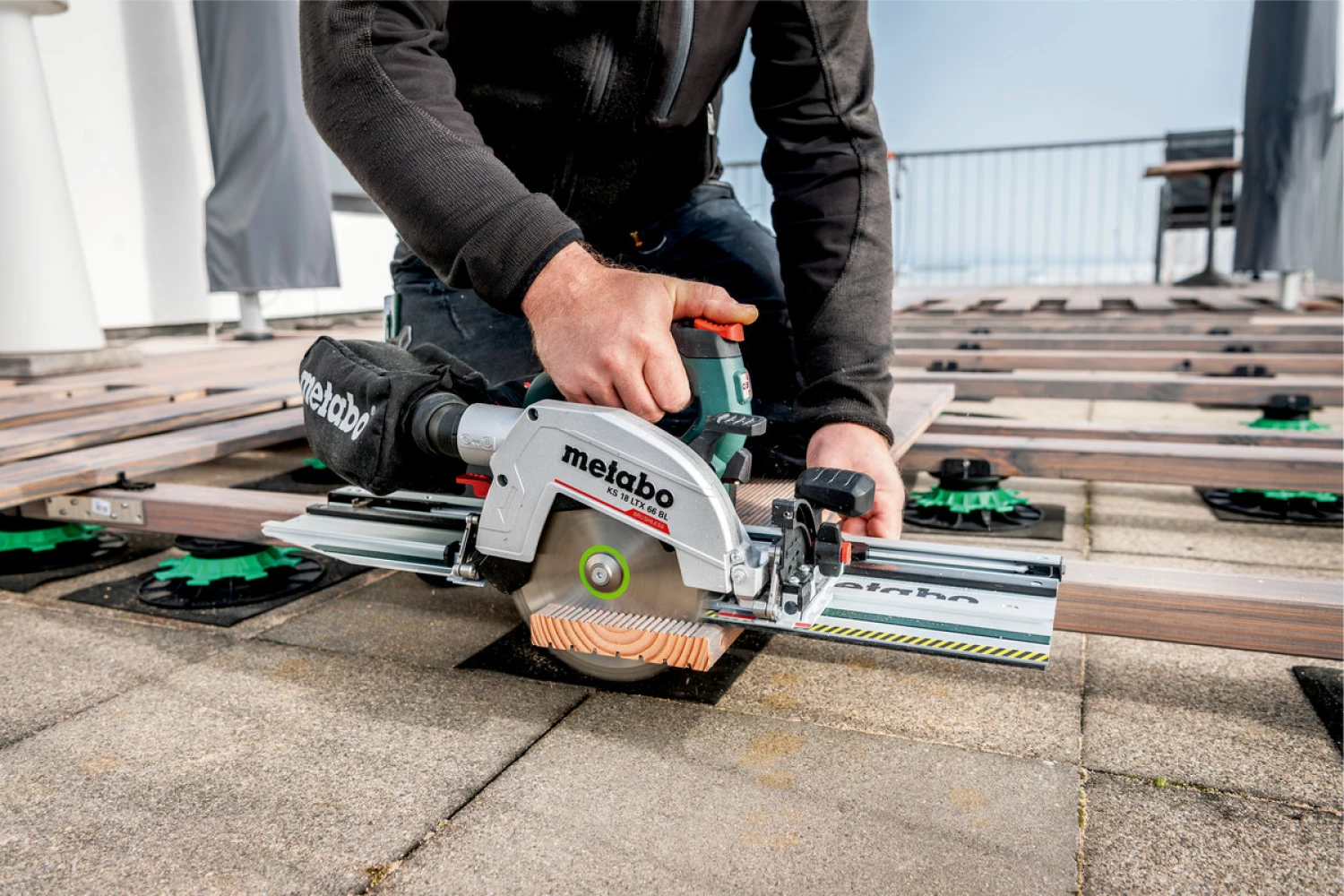 Metabo KS 18 LTX 66 BL Accu-cirkelzaag 165 mm Zonder accu Incl. koffer 18 V