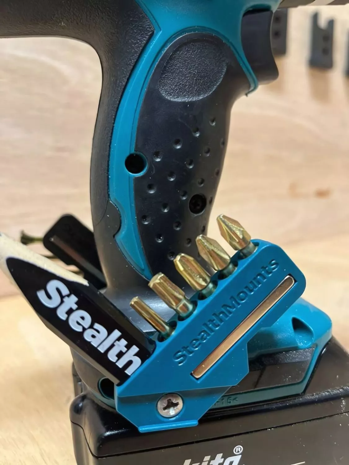 StealthMounts BH-MK-4590-BLK BLACK 45°&90° Magnetische Bithouder Voor Makita - Zwart - 2-pack thumbnail 3