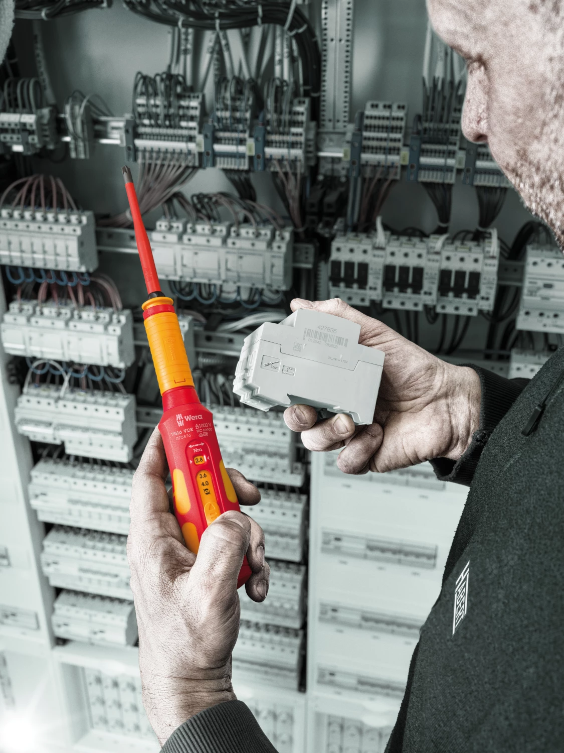 Wera 05075876001 7516 VDE Kraftform Safe-Torque Speed Draaimomentschroevendraaier - 2,4-4,0 Nm thumbnail 2