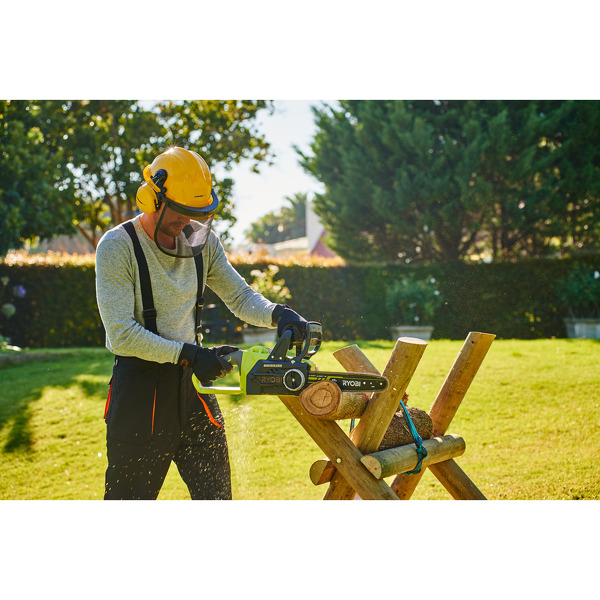 Ryobi RCS1830-140B One+ 18V Li-Ion Accu Kettingzaag Set (1x 4.0Ah) - 30cm - Detailed view of the product