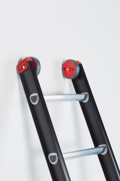 Altrex Mounter ZR 3083 Reformladder - Aluminium - 3 X 12 Sporten - 8,8m - Met Stabiliteitsbalk - Detailed view of the product