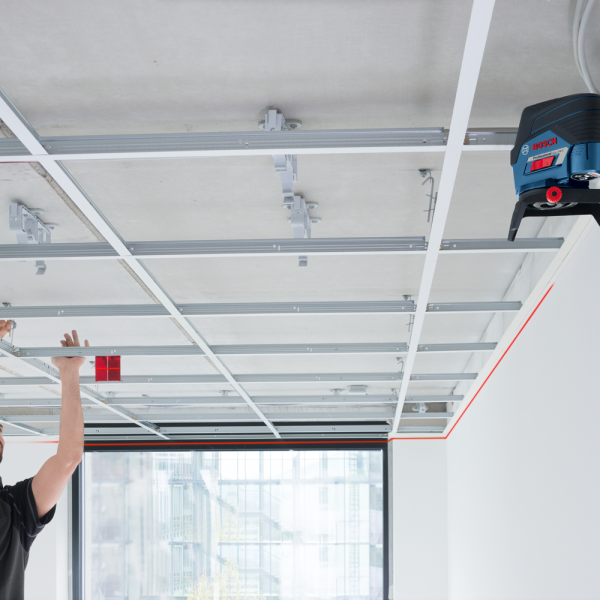 Bosch GCL 2-50 C 12V Li-Ion Accu Kruislijnlaser Incl. AA Adapter In Etui - 20m - Detailed view of the product