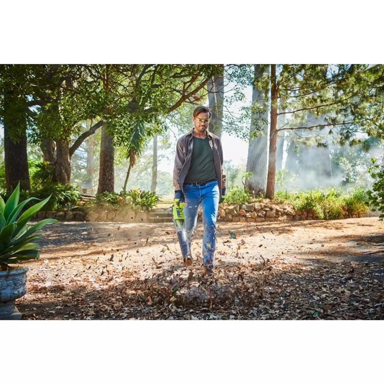 Ryobi ONE+ Bladblazer Accu en lader niet inbegrepen