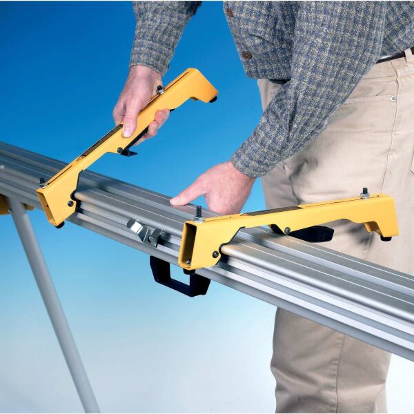 DeWALT DE7025 Montage Beugels Voor DE7023 / DE7033 / DE7035 - Detailed view of the product