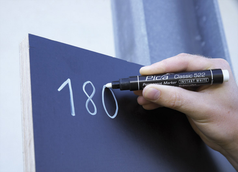 Pica PI52252 Classic Permanent Marker - Rond - Wit - 1-4mm - Detailed view of the product