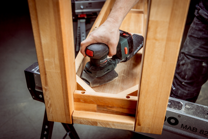 Metabo SM 18 LTX BL 18V Li-ion Accu Multischuurmachine Body - 100x150mm - Detailed view of the product