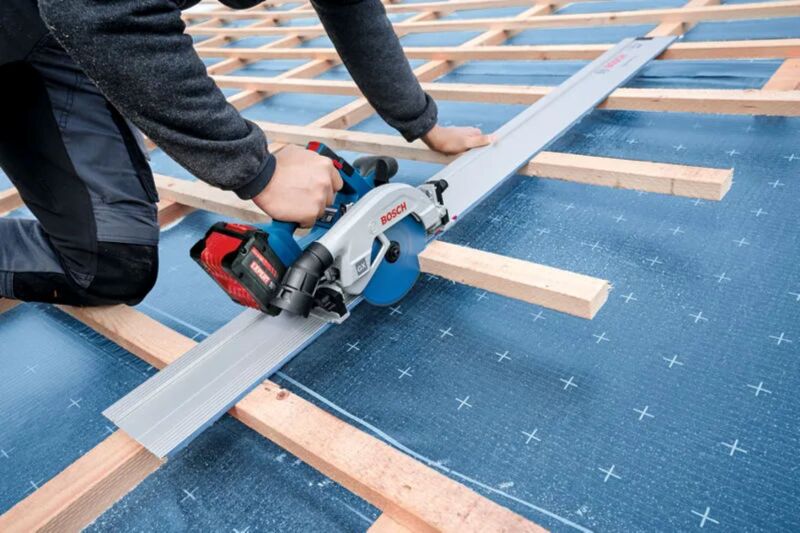 Bosch EXBA18V-55 Accu Starterset (2x 5.5Ah) + Lader - Detailed view of the product