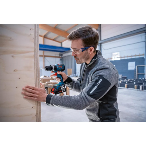 Bosch GSB 18V-90 C 18V Li-ion Accu Schroefklopboor Set (2x 4.0Ah) In L-Boxx - 64 Nm - Detailed view of the product