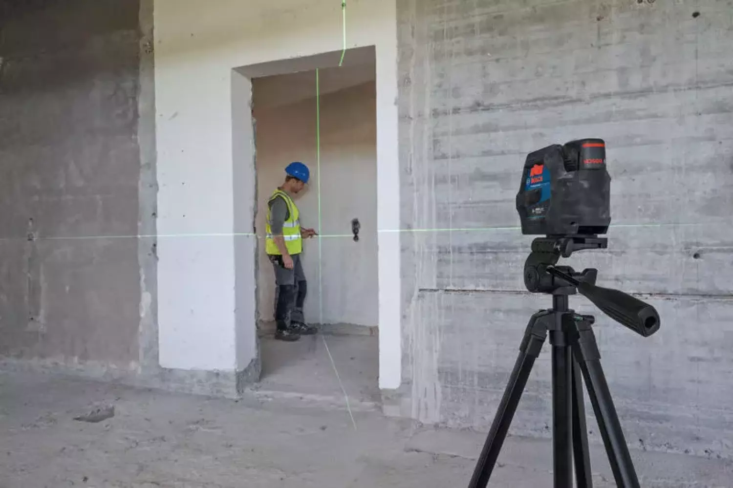 Bosch GCL 12V-50-22 CG 12V Accu Kruislijnlaser Set (1x2.0Ah) In L-Boxx thumbnail 3