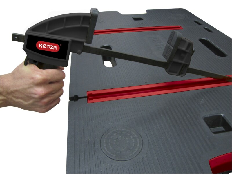 Keter 237005 Inklapbare Werkbank - Zwart/Rood - Draagcapaciteit 450 Kg - Detailed view of the product