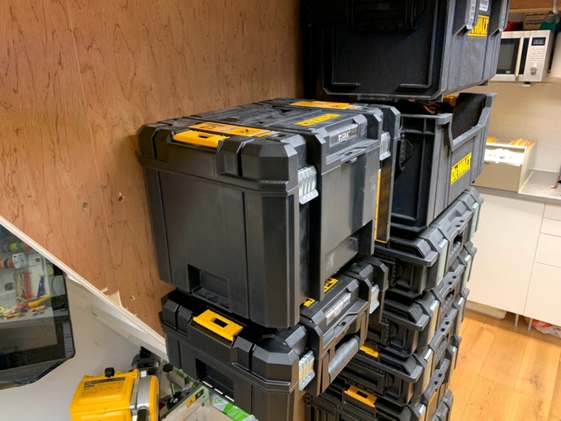 StealthMounts OM-STAK-3 Gereedschapskistbevestigingen Voor Dewalt T-STAK - 3 Stuks - Detailed view of the product