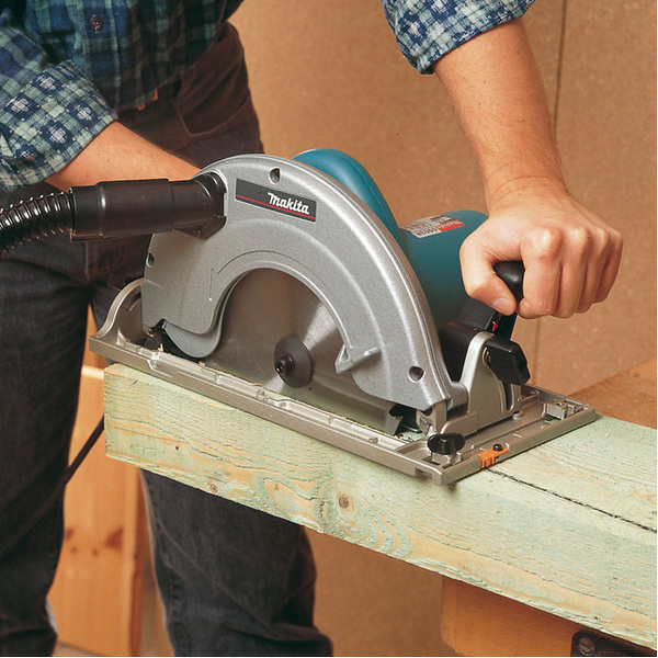 Makita 5103R Cirkelzaag - 2100W - 270mm - Detailed view of the product