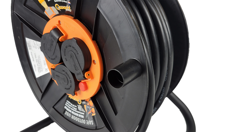 QwattPRO 1111019 BlackMaster Kabelhaspel - H07RN-F - IP44 - 25m - Detailed view of the product