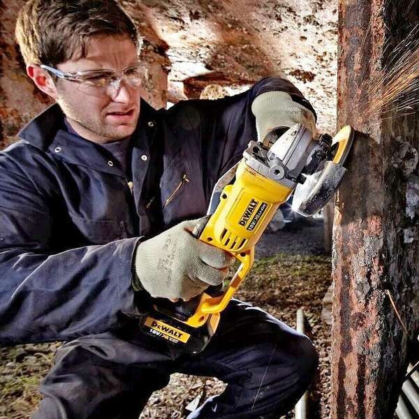 DeWALT DCG412N 18V Li-ion XR Accu Haakse Slijper Body - 125mm - Detailed view of the product