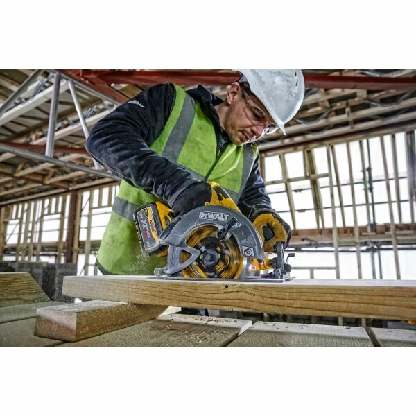 DeWALT DCS578NT-XJ 54V Li-ion XR FlexVolt Accu Cirkelzaag Body In TSTAK - 190mm - Detailed view of the product