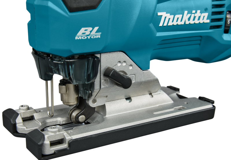 Makita JV002GD201 XGT 40V Max Li-Ion Accu Decoupeerzaag Set (2x 2.5Ah) In Mbox - D-greep - Detailed view of the product