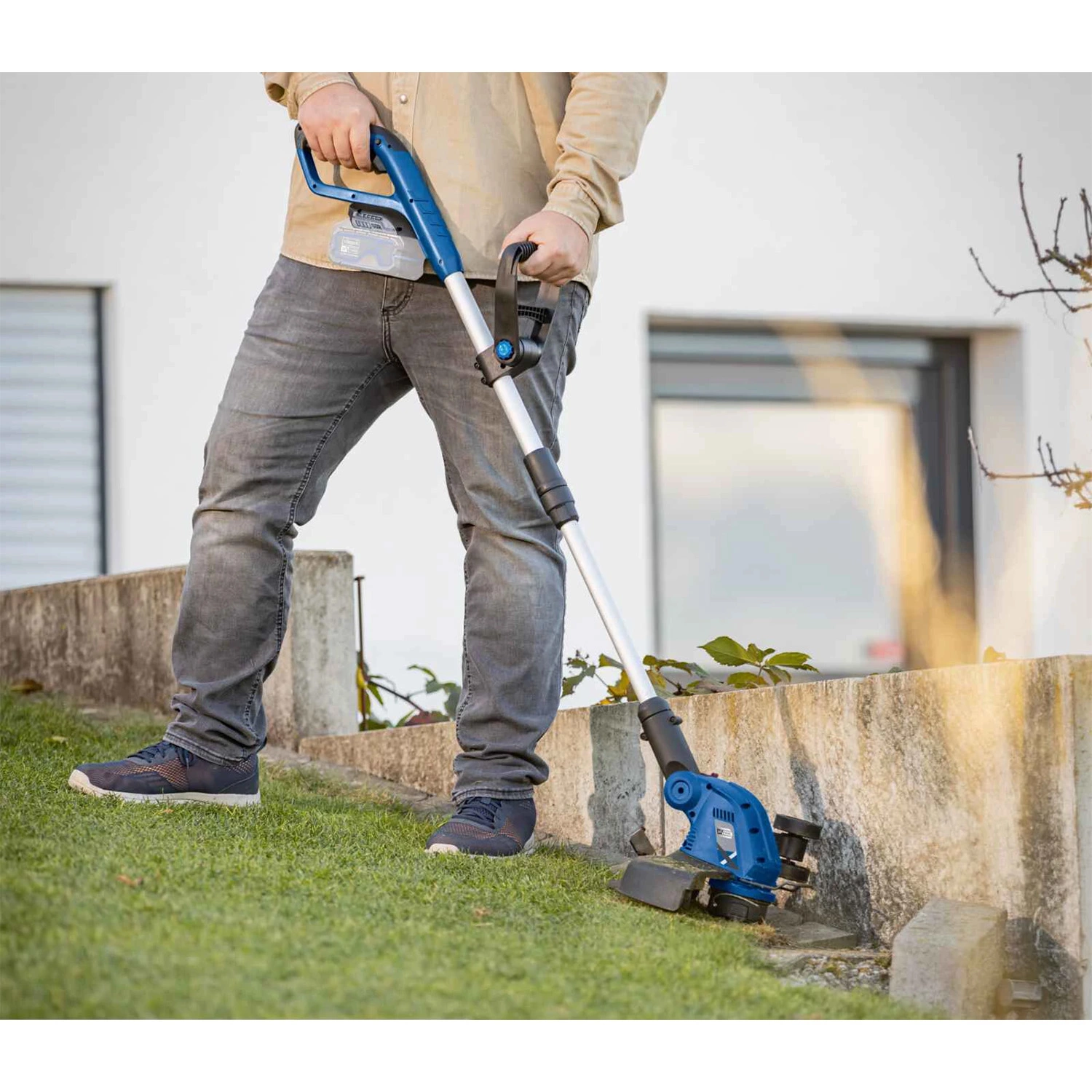 Scheppach Accu Grastrimmer 20V C-LT300-X 300mm thumbnail 4