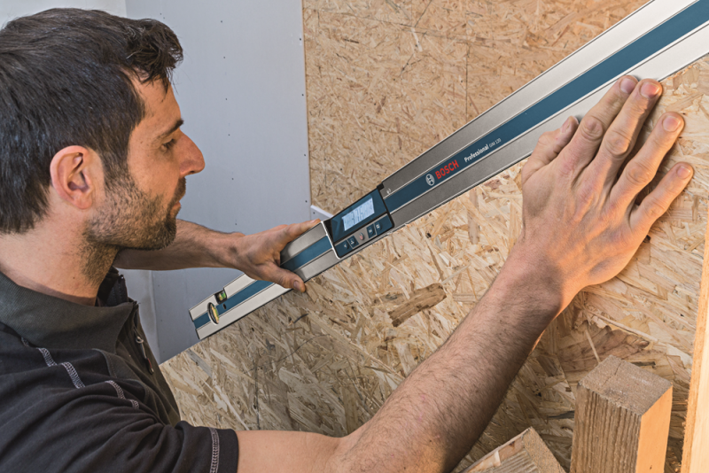 Bosch GIM 120 Digitale Hoekmeter In Tas - 360 - Detailed view of the product