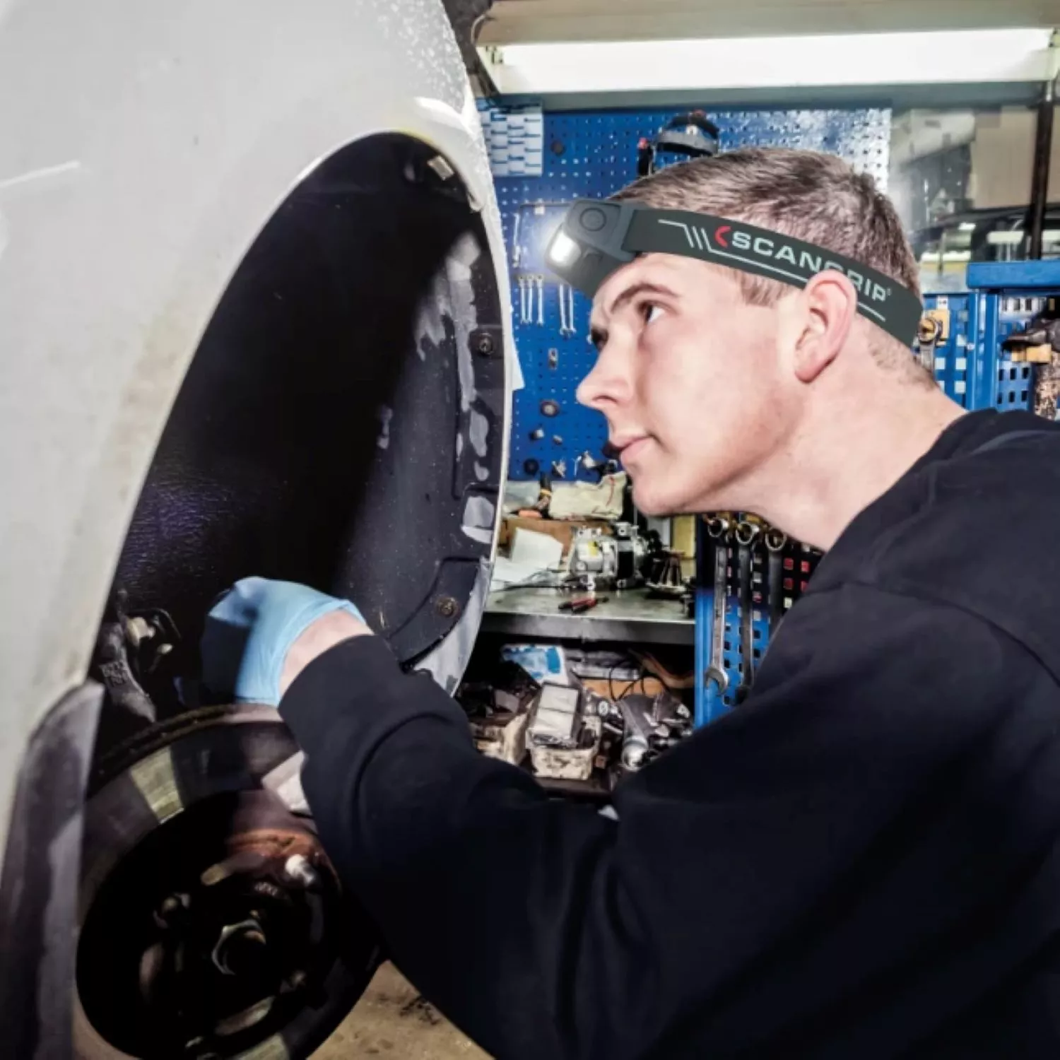 Scangrip I-VIEW LED Hoofdlamp - 400Lm - Oplaadbaar thumbnail 4