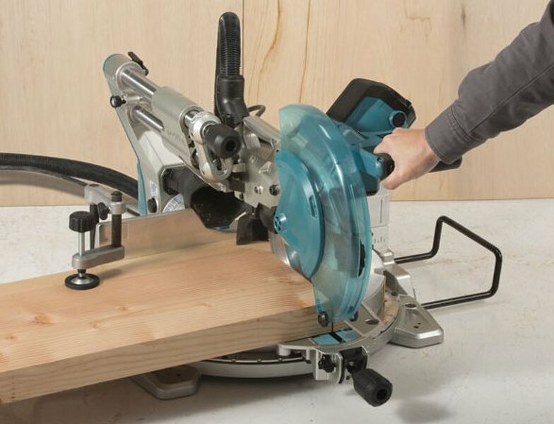 Makita LS1019L Afkortzaag - 1510W - 260 X 30mm - Detailed view of the product