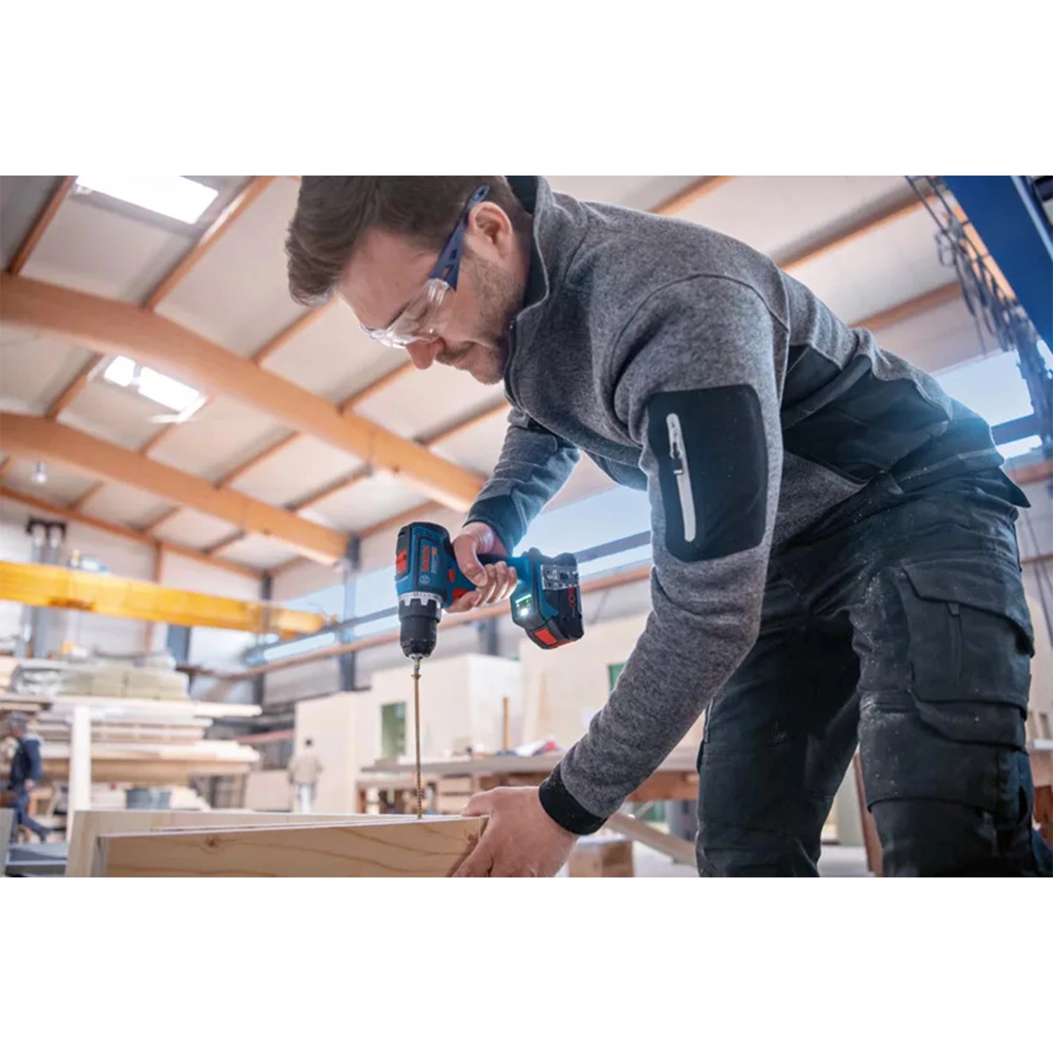 Bosch GSR 18V-90 C 18V Li-ion Accu Schroefboor Set (2x 4.0Ah) In L-Boxx - 64 Nm thumbnail 4