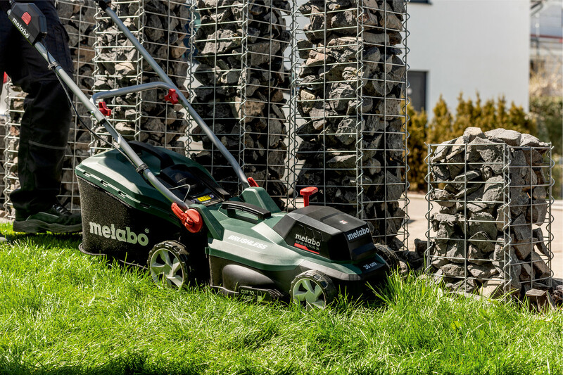 Metabo RM 36-18 LTX BL 36 18V Accu-grasmaaier Body - 36cm - Detailed view of the product