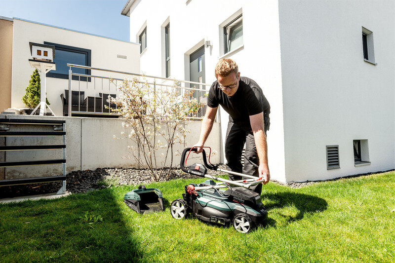Metabo RM 36-18 LTX BL 36 18V Accu-grasmaaier Body - 36cm - Detailed view of the product