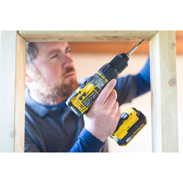 Stanley FMC625D2 18V Li-Ion Accu Klopboor- /schroefmachine Set (2x 2.0Ah Accu) In Koffer - Detailed view of the product