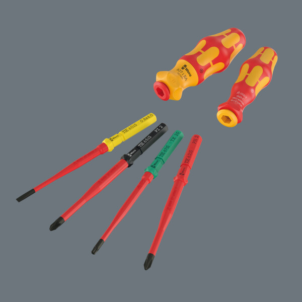 Wera 05006610001 17-delige Kraftform Kompakt VDE 17 Extra Slim 2 Tool Finder Wisselklingenset In Etui - Met Ratelfunctie - Detailed view of the product