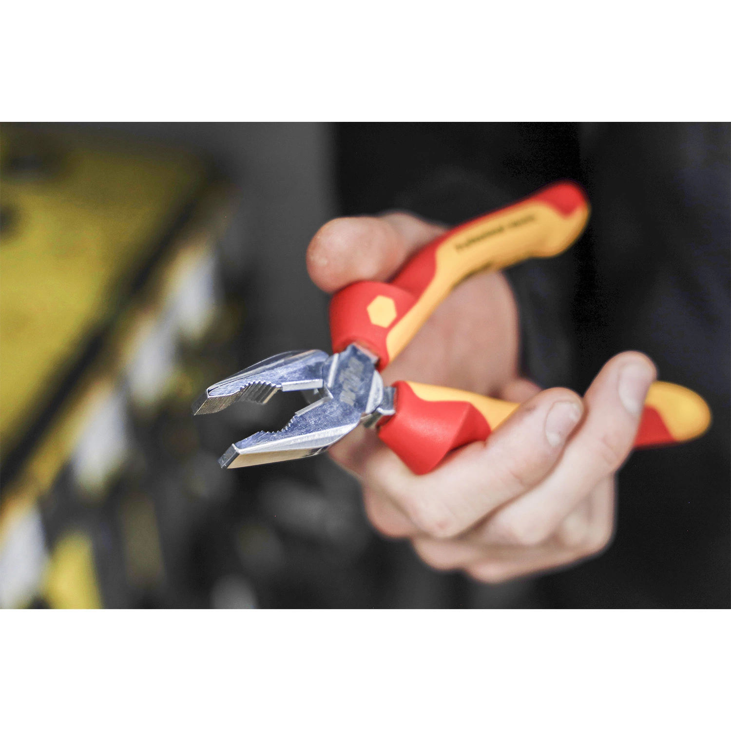 Wiha Z 01 0 06 Combinatietang Professional Electric - 200mm thumbnail 3