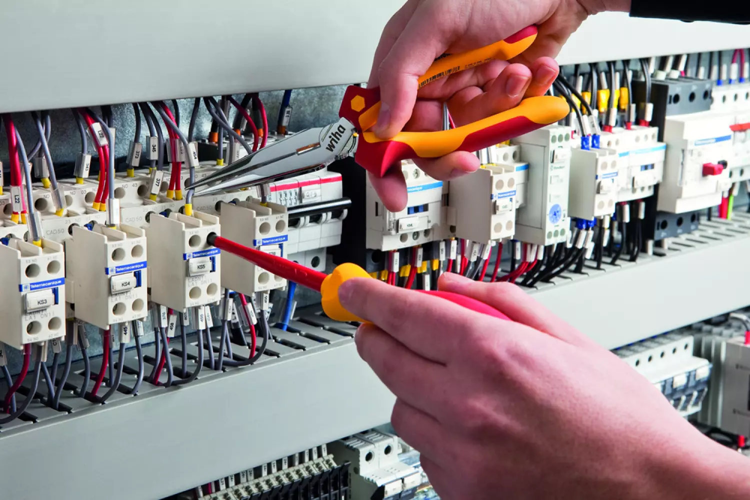 Z 99 0 06 001  Professional electric