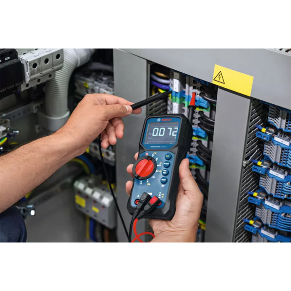 Bosch GDM 600-15 Digitale Multimeter True RMS In Etui - AC/DC 600 V&10 A - CAT III 600 V - Detailed view of the product
