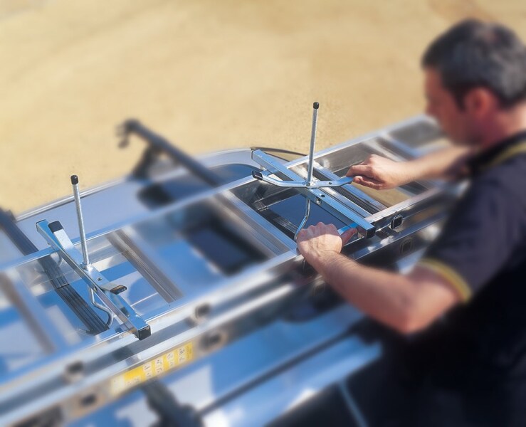 Little Jumbo 1299064000 Ladder Transportklem (2st) - Detailed view of the product