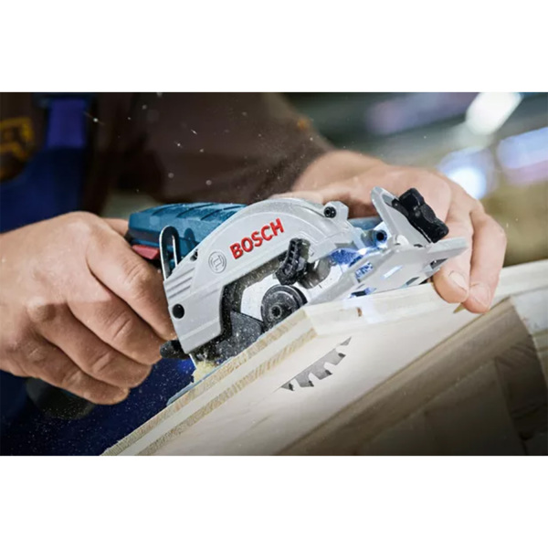 Bosch GKS 12V-26 12V Li-Ion Accu Cirkelzaag Body In L-Boxx - 85mm - Detailed view of the product