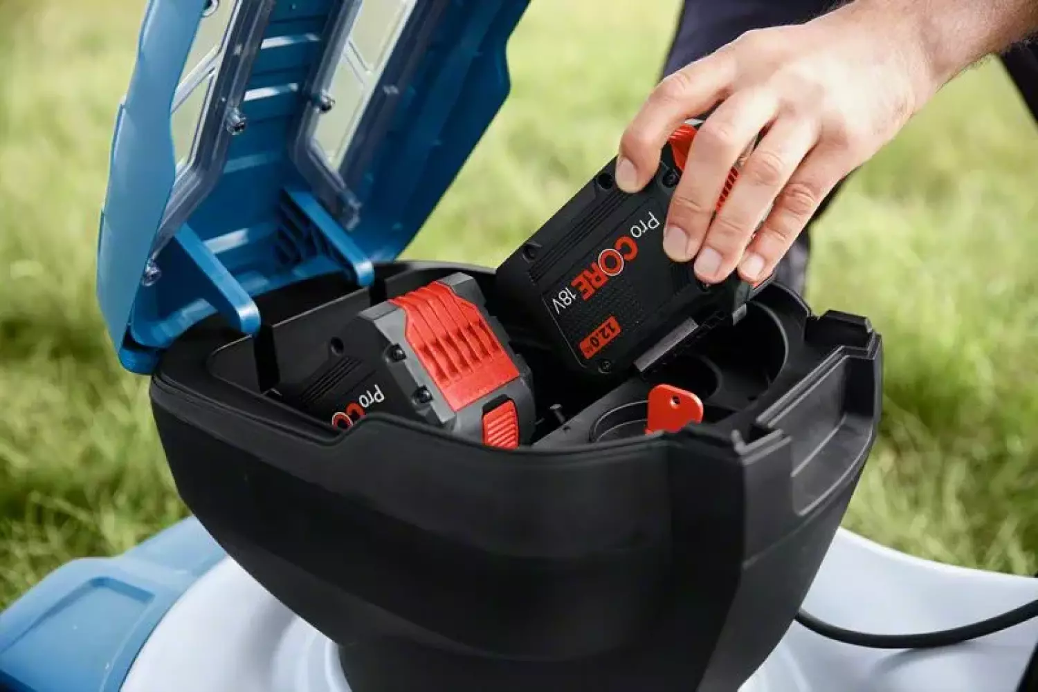 Bosch GRA 18V2-46 36V (2x 18V) Accu Grasmaaier Body - 46 Cm