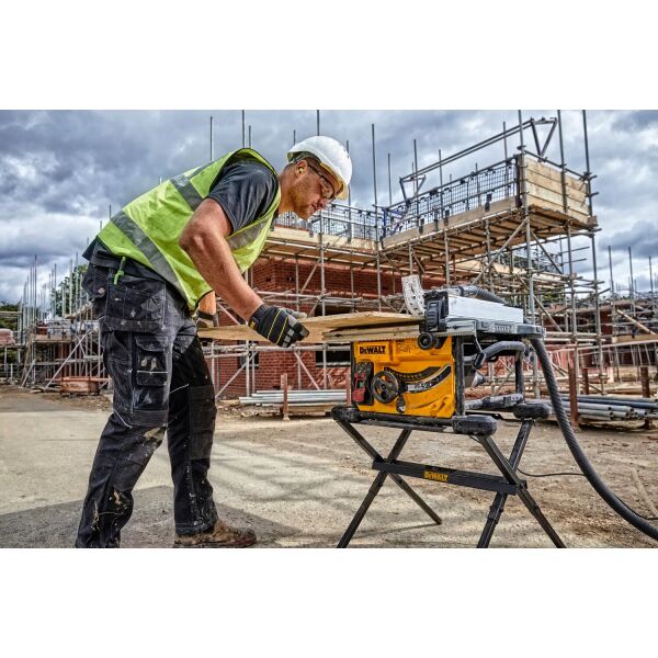 DeWALT DWE7485RS-QS Zaagtafel Incl. Onderstel (DE7400) - 1850W - 210mm - Detailed view of the product
