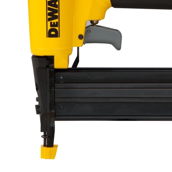 DeWALT DPSB2IN1 Pneumatische Combi Tacker - 15-40mm - Max 7,0 Bar - Detailed view of the product