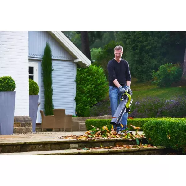 Ryobi RBV36B 36V Li-Ion Accu Bladblazer Met Zuigfunctie Body - 12,9m³/min - Koolborstelloos - Detailed view of the product