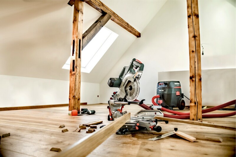 Metabo KGSV 72 XACT SYM Afkortzaag Incl. Onderstel (KSU 251) - 1800W - 216 X 30mm - Detailed view of the product