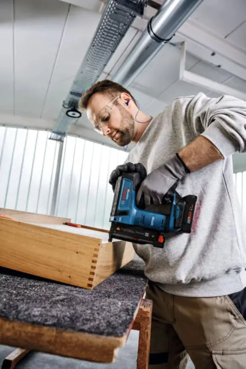 Bosch GNH 18V-35 18V Accu Pin Houttacker Body - 0,6mm - 15-35mm - Recht thumbnail 3